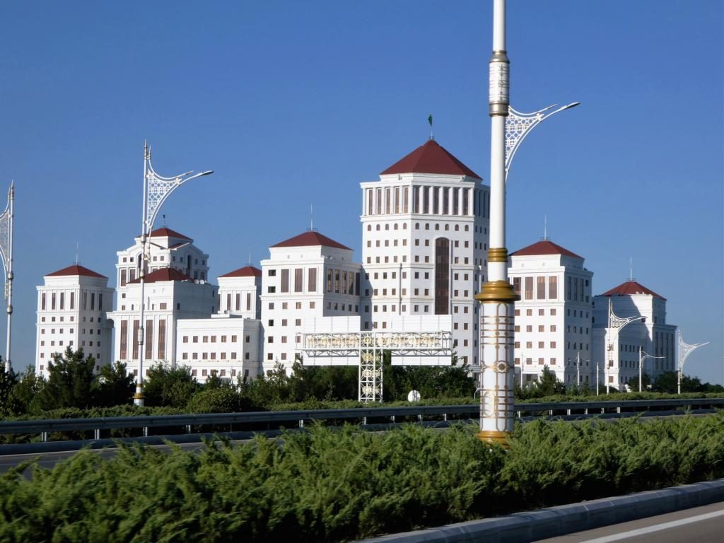 Ashgabat - Die weisse Stadt